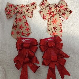 Lot of 6 Christmas Bows, New, 2 Large, 4 Medium
